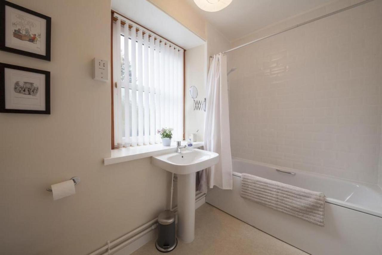 Immaculate 3 Bedroom House In Blair Atholl Luaran gambar